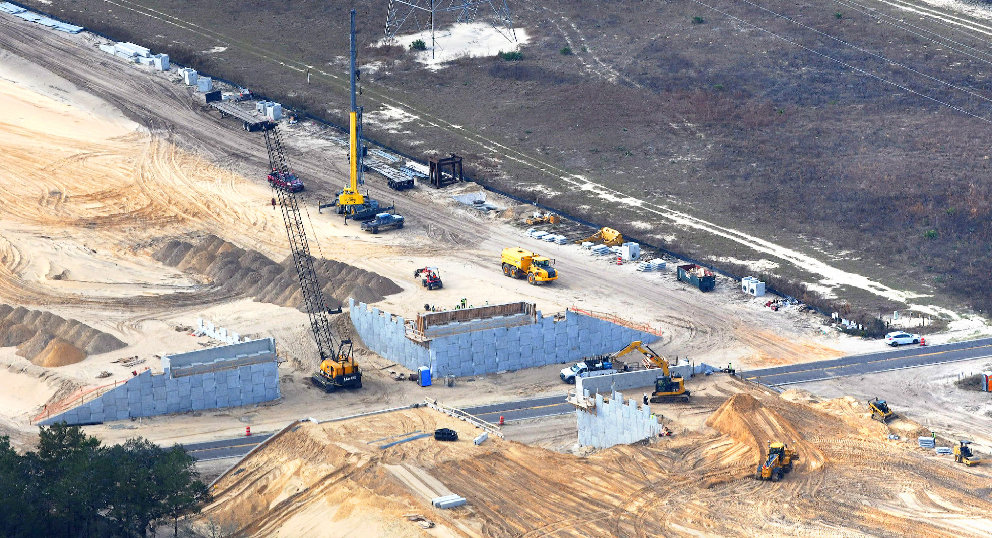 Parkway construction extended north